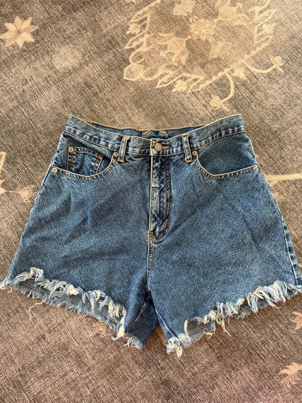 Vintage Cut Offs Blue Bass size 6P